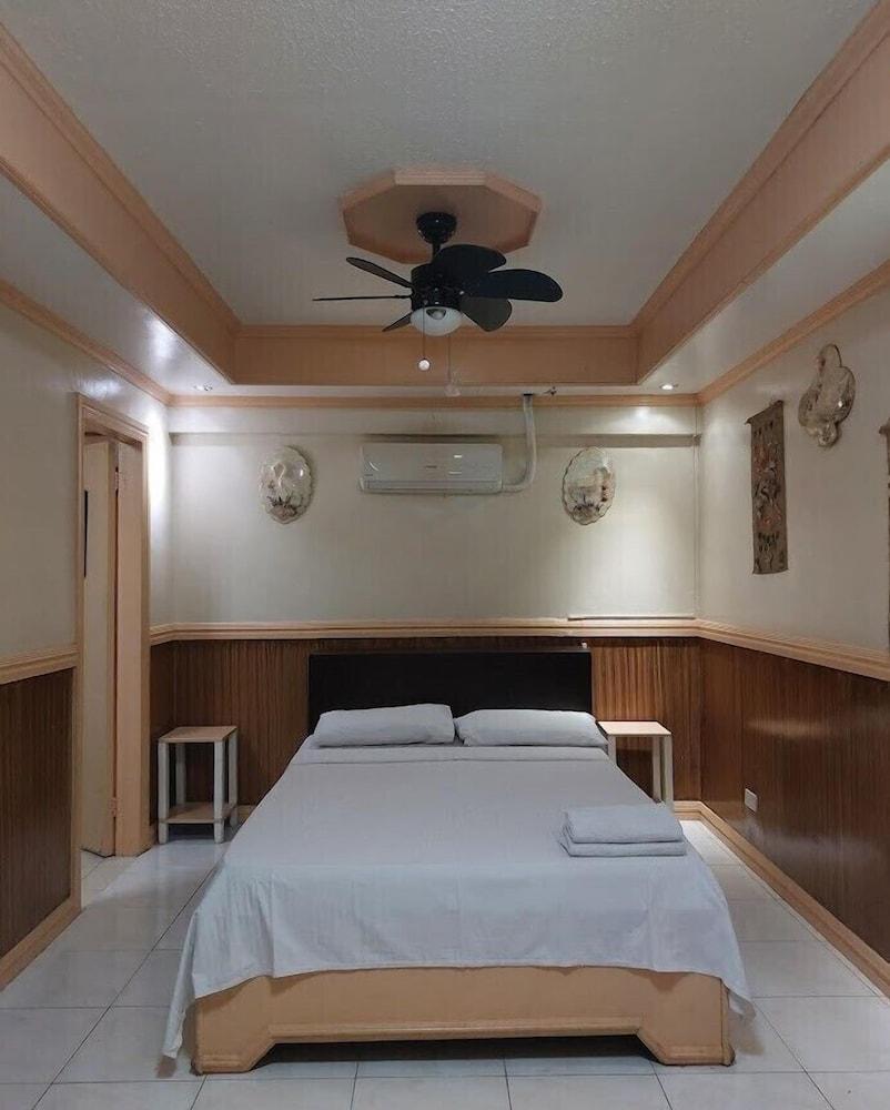 Kokomos Hotel And Restaurant Angeles Luaran gambar