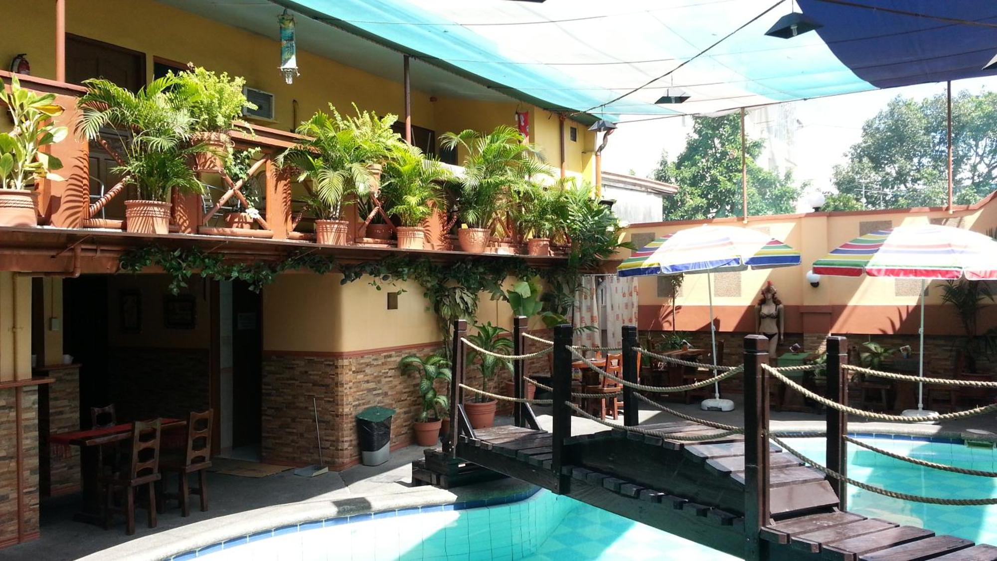 Kokomos Hotel And Restaurant Angeles Luaran gambar